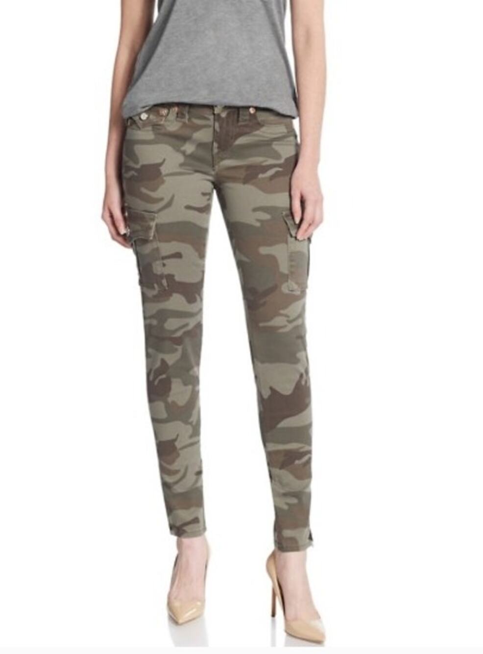 True Religion Camo Cargo Super Skinny Jeans, Size 28